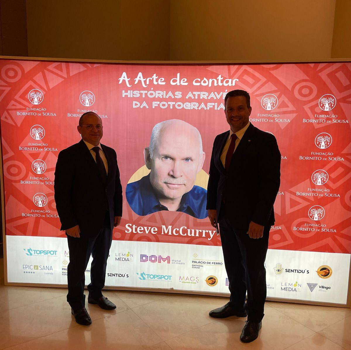 Cerimônia de homenagem ao fotógrafo internacional Steve McCurry.